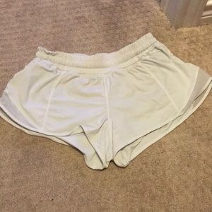 Lululemon hotty hot shorts